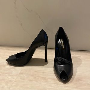 Brand new YSL Heels / pumps